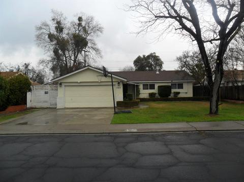 1123 Alameda, Modesto, CA 95351 photo 1
