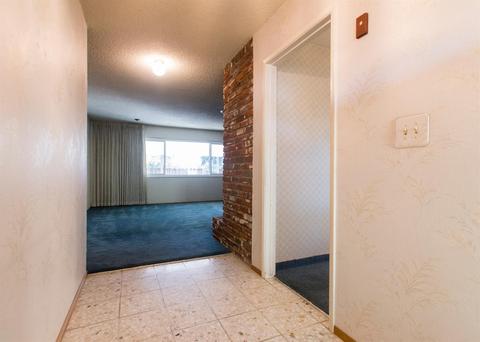 1504 Crestview Dr, Modesto, CA 95355 photo 5