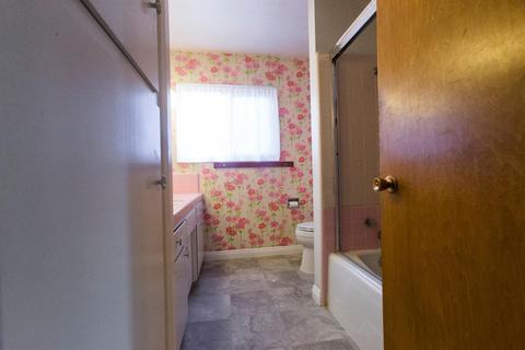 1504 Crestview Dr, Modesto, CA 95355 photo 21
