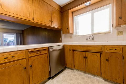 1504 Crestview Dr, Modesto, CA 95355 photo 10