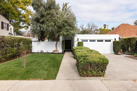 137 W 27th St, Merced, CA 95340 photo 1