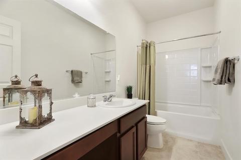 2438 Avalon Ln, Manteca, CA 95337 photo 8