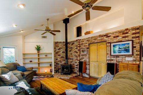 2404 Becker Ct, Modesto, CA 95358 photo 6