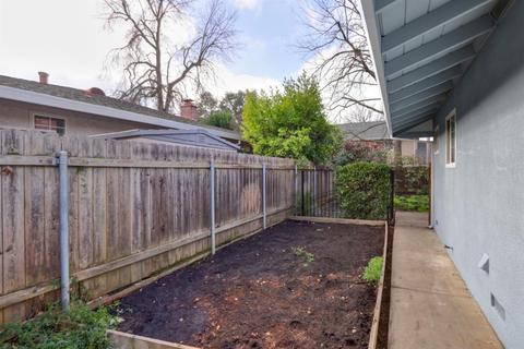 2845 Royal Palm Way, Carmichael, CA 95608 photo 37