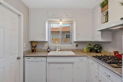 1525 Robbie Ave, Modesto, CA 95350 photo 12