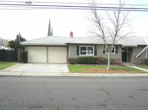 2009 Codding Dr, Modesto, CA 95350 photo 4