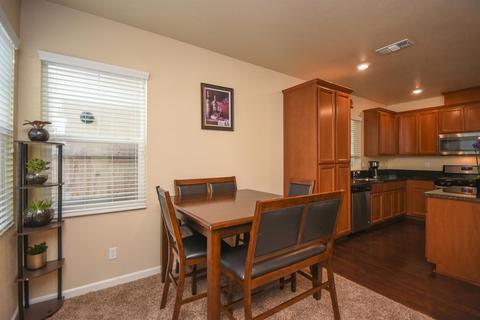541 Ashwick Loop, Sacramento, CA 95823 photo 17