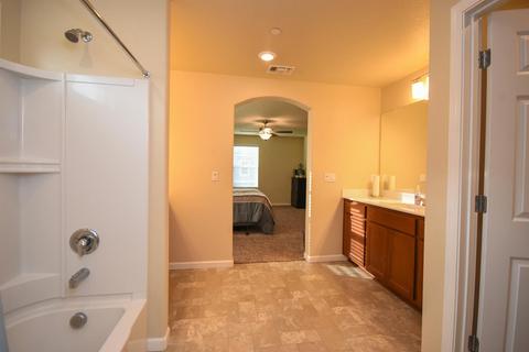 541 Ashwick Loop, Sacramento, CA 95823 photo 34