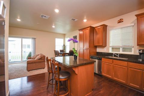 541 Ashwick Loop, Sacramento, CA 95823 photo 24