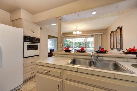6307 Madison Ave, Carmichael, CA 95608 photo 15