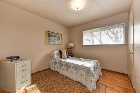 6307 Madison Ave, Carmichael, CA 95608 photo 17