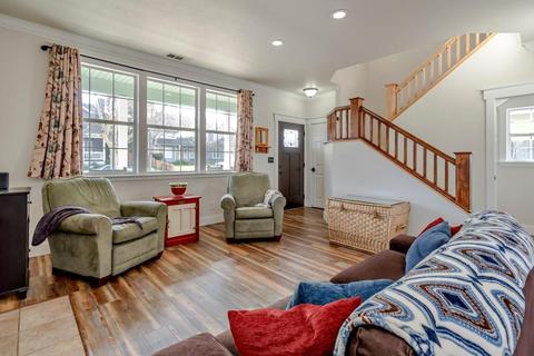 405 Creekside Way, Winters, CA 95694 photo 2