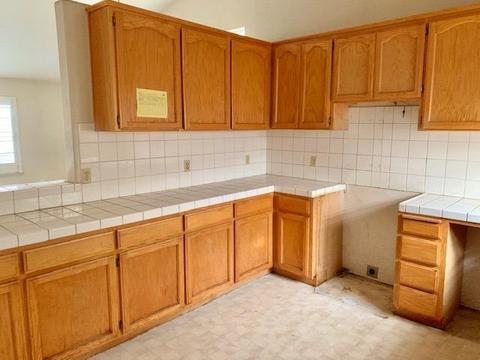 584 Sunday Dr, Turlock, CA 95382 photo 3