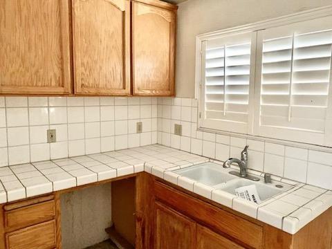 584 Sunday Dr, Turlock, CA 95382 photo 4