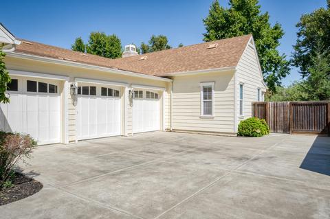 1721 Fairway Oaks Ct, Ripon, CA 95366 photo 10