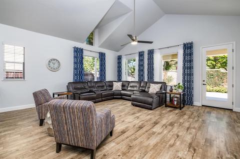1721 Fairway Oaks Ct, Ripon, CA 95366 photo 15