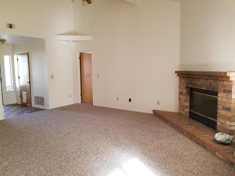 232 Gail Dr, Lathrop, CA 95330 photo 3