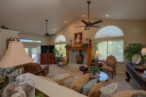 13791 W View Dr, Sutter Creek, CA 95685 photo 2