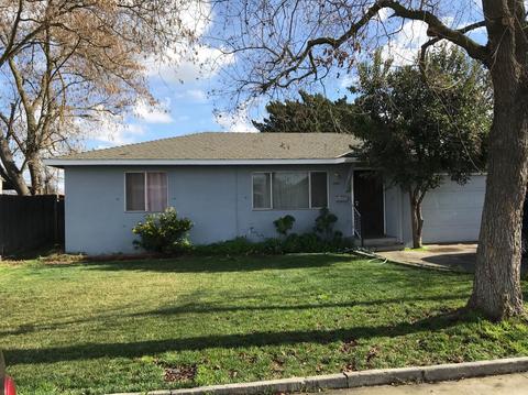 3438 9th St, Ceres, CA 95307 photo 1