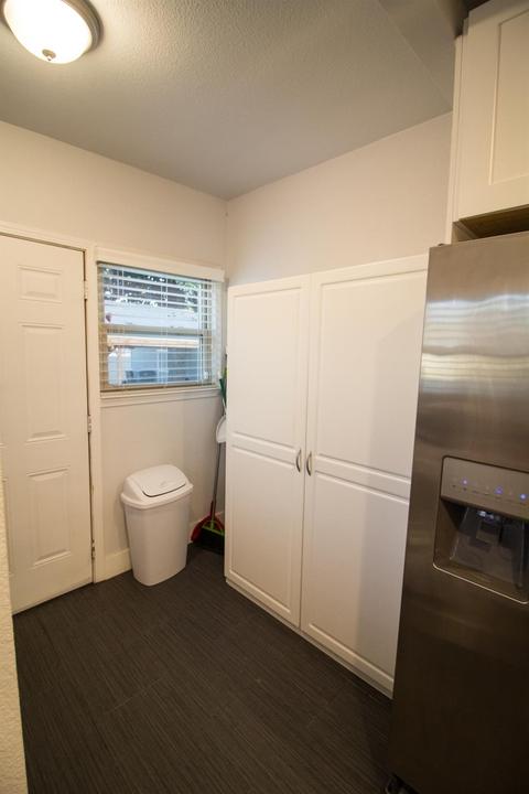 548 Castle St, Modesto, CA 95350 photo 10