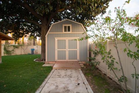 548 Castle St, Modesto, CA 95350 photo 28