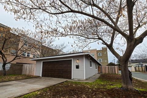 419 E St, Galt, CA 95632 photo 1