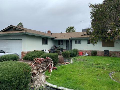 301 W Clark St, Turlock, CA 95380 photo 2