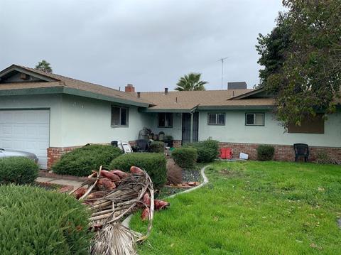 301 W Clark St, Turlock, CA 95380 photo 1