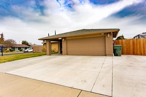 1542 Running Ln, Ceres, CA 95307 photo 5
