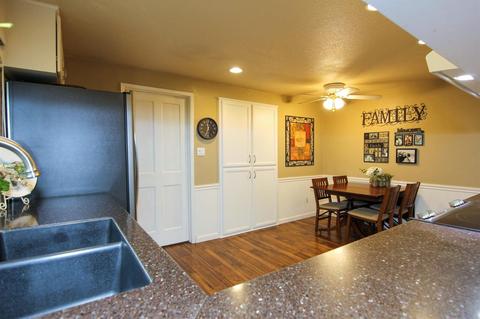 5784 Haskell Ave, Carmichael, CA 95608 photo 19