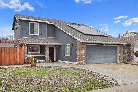 1395 Busca Dr, Tracy, CA 95376 photo 2
