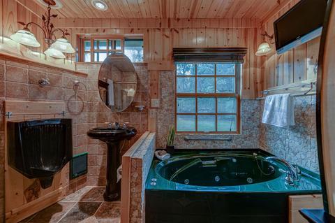 18111 Bourbon St, Jackson, CA 95642 photo 38