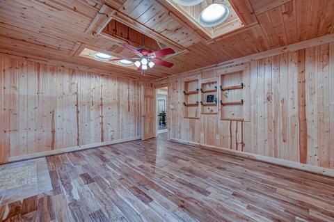 18111 Bourbon St, Jackson, CA 95642 photo 35
