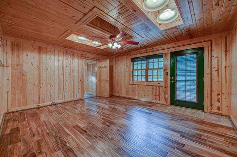 18111 Bourbon St, Jackson, CA 95642 photo 32