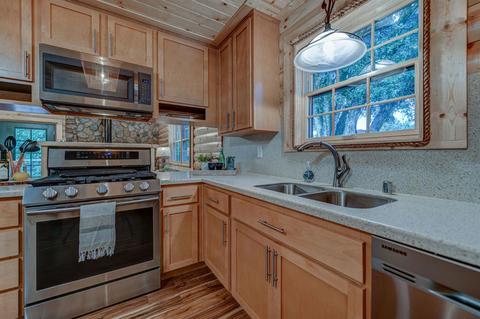 18111 Bourbon St, Jackson, CA 95642 photo 8