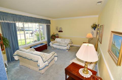 1105 Lillian Dr, Modesto, CA 95355 photo 6