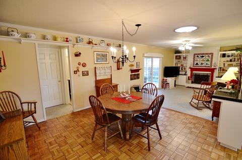 1105 Lillian Dr, Modesto, CA 95355 photo 13