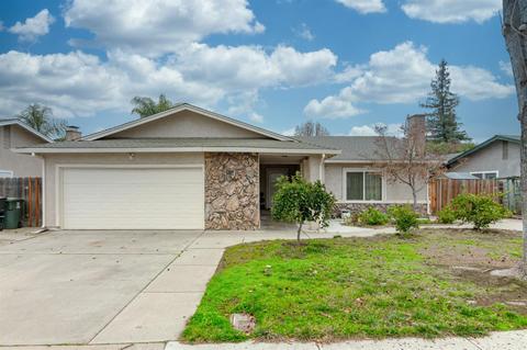 3016 Nightingale Dr, Modesto, CA 95356 photo 2