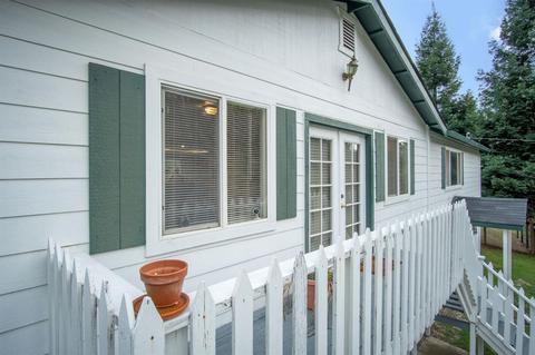 15857 Annie Dr, Grass Valley, CA 95949 photo 4