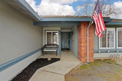 688 Cedar Flat Ave, Galt, CA 95632 photo 4