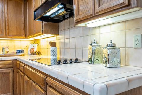 2330 Elena Ln, Carmichael, CA 95608 photo 5