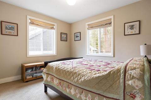 370 Pleasant St, Grass Valley, CA 95945 photo 5