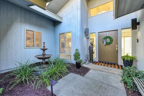 1240 Torrey St, Davis, CA 95618 photo 5