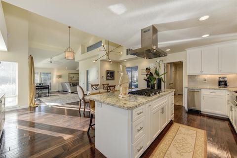 1240 Torrey St, Davis, CA 95618 photo 9
