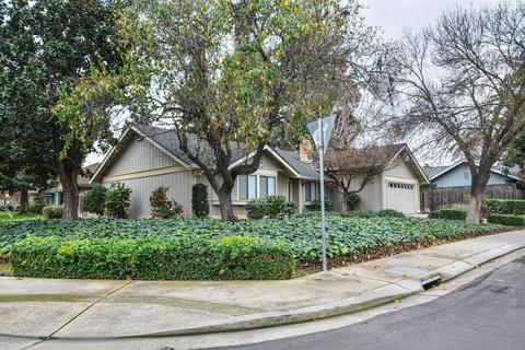 3001 Harbor Dr, Modesto, CA 95355 photo 2