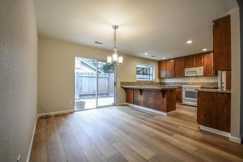 3001 Harbor Dr, Modesto, CA 95355 photo 7