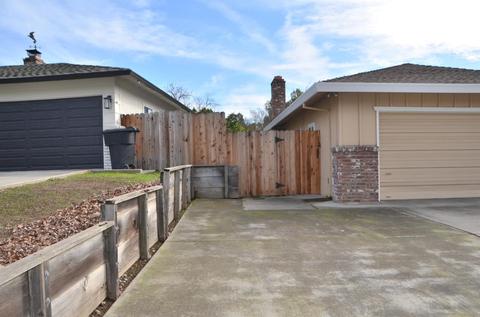 6206 Meadowvista Dr, Carmichael, CA 95608 photo 4