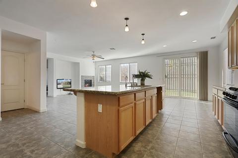 249 Cherry Blossom Ln, Patterson, CA 95363 photo 15