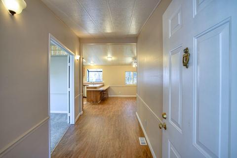 10194 Timberland Dr, Grass Valley, CA 95949 photo 5