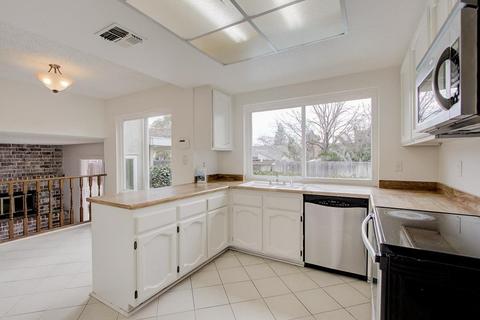 3954 Running Bear Way, Antelope, CA 95843 photo 13